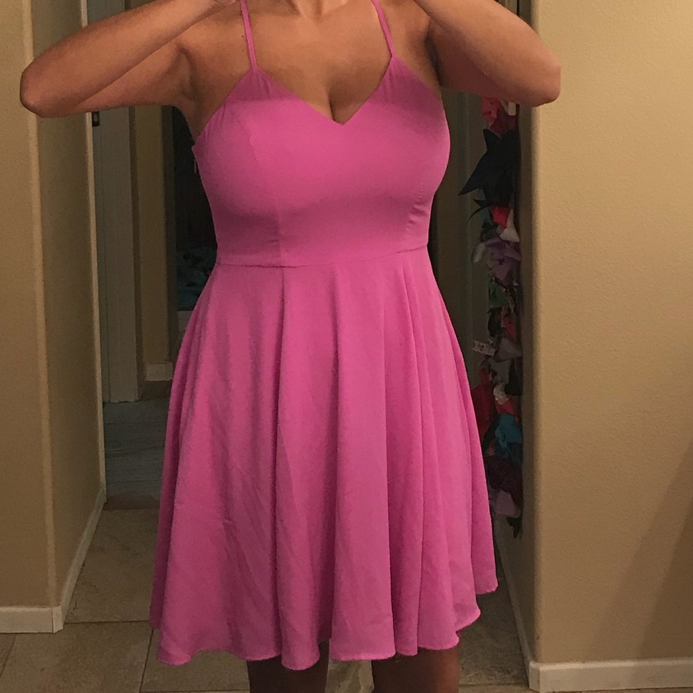 Express Dress - Picture 2 of 7